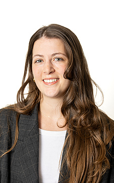 Neele Els, Patientenmanagerin