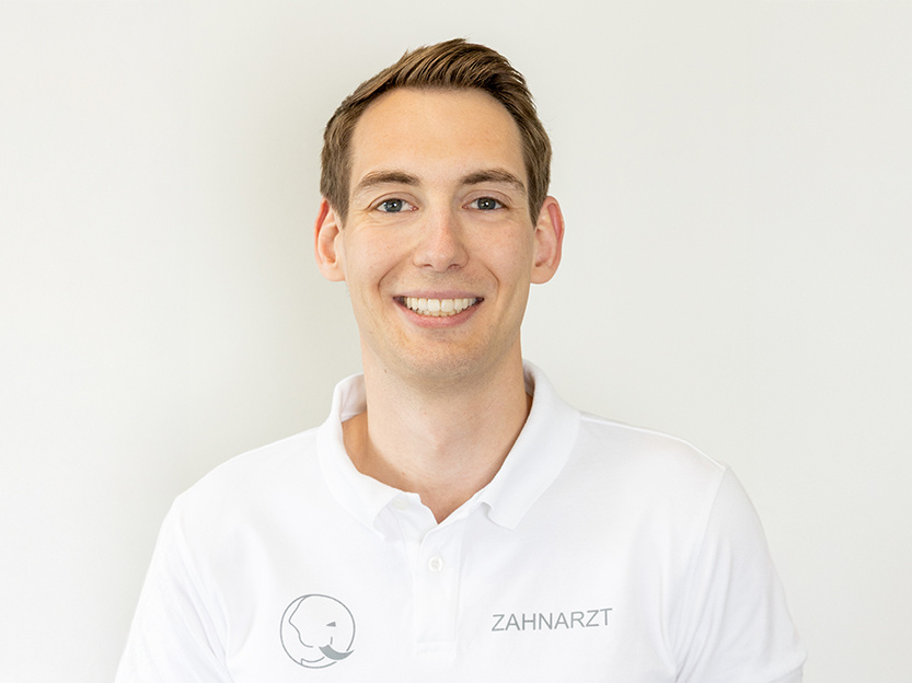 Dr. Christoph Bömelburg, Zahnarzt und Ihr Spezialist für Endodontie (Wurzelbehandlung) in Köln.